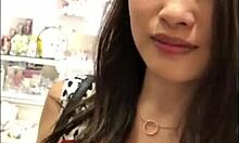 아시아 소녀가 홈메이드 비디오에서 크림파이를 받는다